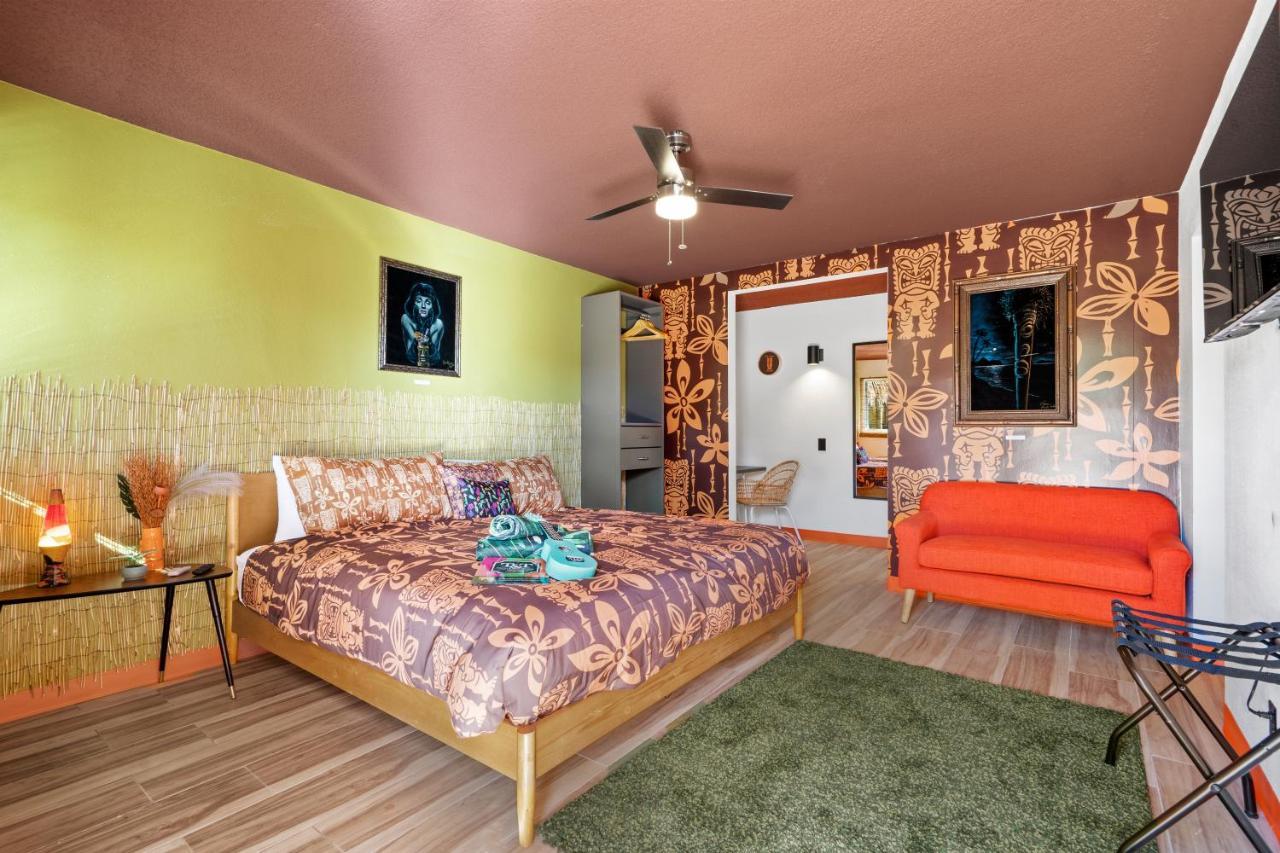 Tiki Hotel Палм Спринг Екстериор снимка